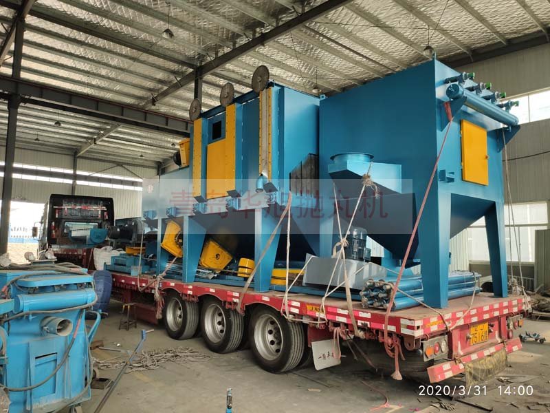 Q6925輥道通過式拋丸機(jī)裝車發(fā)貨現(xiàn)場(chǎng)
