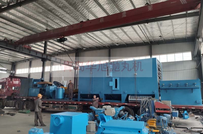 Q6912輥道通過式拋丸機(jī)裝車現(xiàn)場(chǎng)
